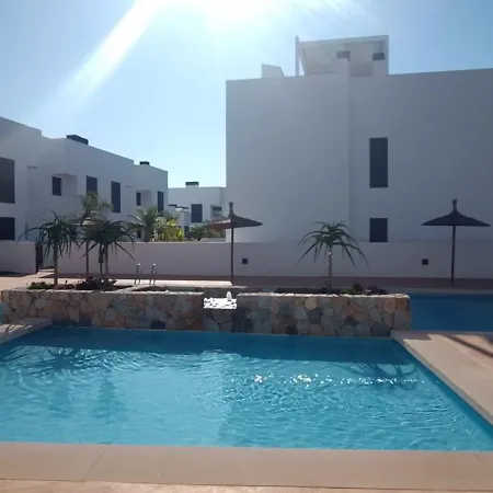 Daire Luxury - - Roof Terrace - Pmt32 *